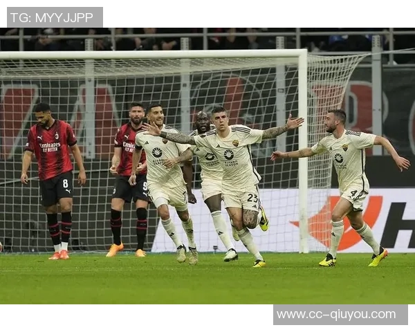 小曼奇尼坚定支持加斯佩里尼罗马有望获得欧冠资格与意杯冠军