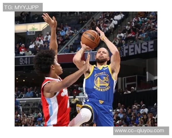 库里谈输给雷霆和猛龙的艰难经历目前球队士气高涨信心满满 库里谈输给雷霆和猛龙的艰难经历目前球队士气高涨信心满满