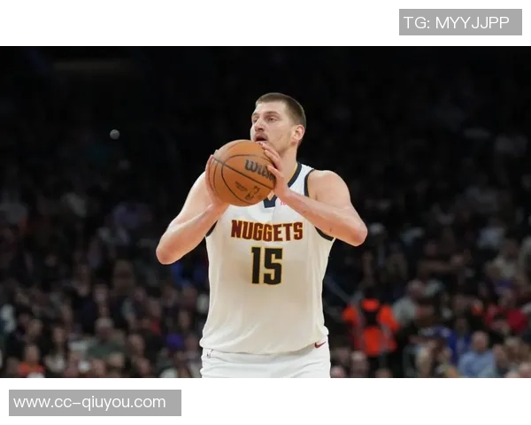 约基奇三节高效表现15投12中轻松砍下26分9篮板9助攻1盖帽 约基奇三节高效表现15投12中轻松砍下26分9篮板9助攻1盖帽